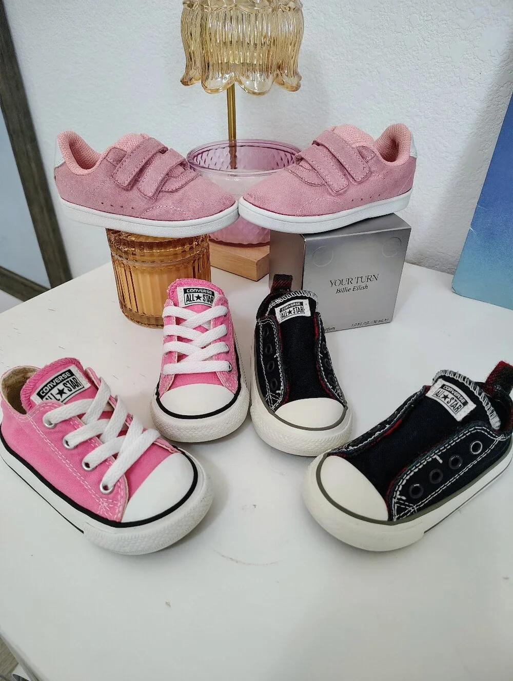 Converse Pink Low Top 6 & Black Low-Top 5 Zoe & Zac Pink 7 Kids Sneakers